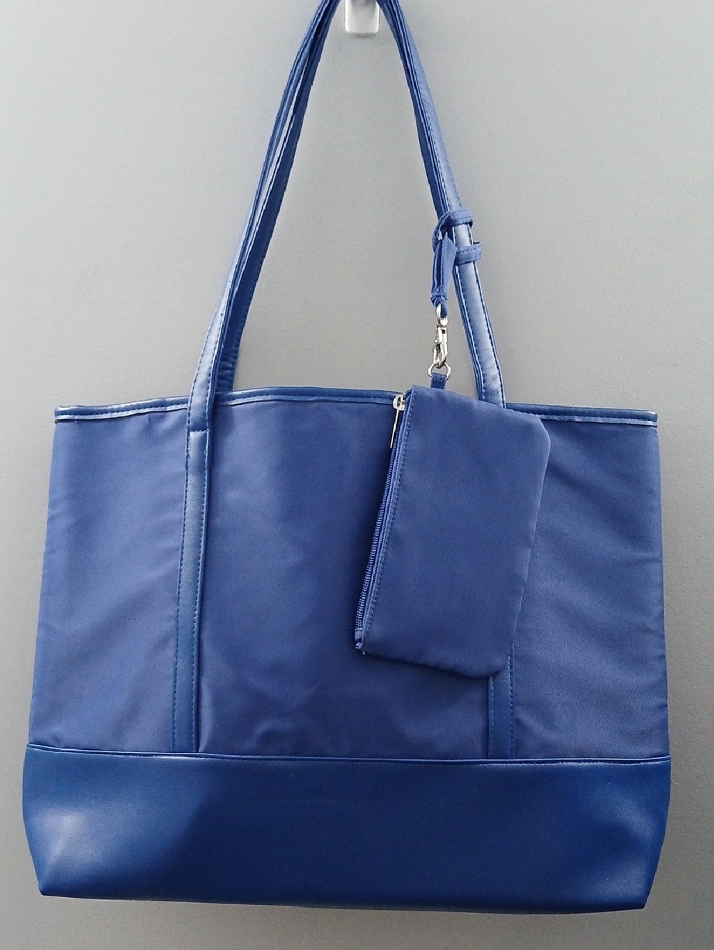 Avon Blue Tote with Detachable Wristlet